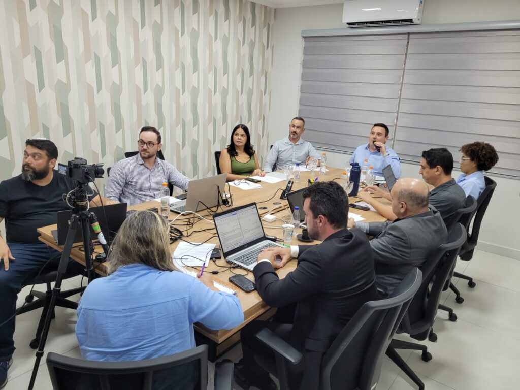Conselho de prefeitos aprova prestação de contas e relatório de atividades de 2024
