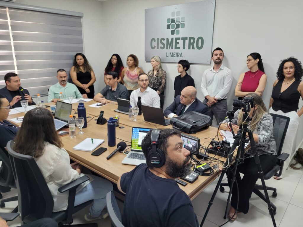 Conselho de Prefeitos aprova Plano de Trabalho 2026 e oficializa Brotas como 25º município consorciado